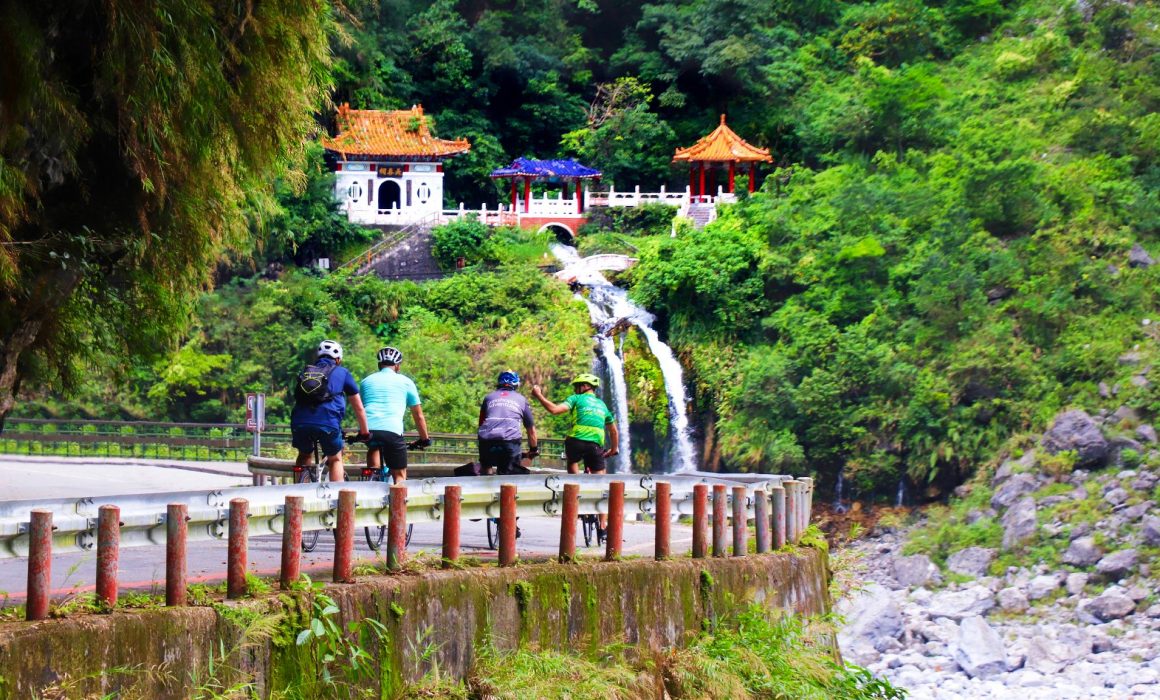 Taroko Gorge Taiwan Bike Tour